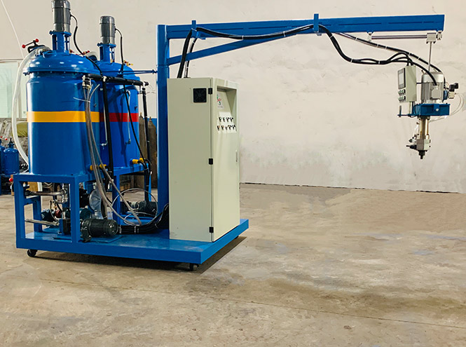 兩組份低壓發泡機